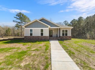 534 R V Lindley Rd, Moselle, MS 39459