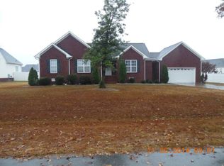 102 Beatrice Dr, Goldsboro, NC 27534