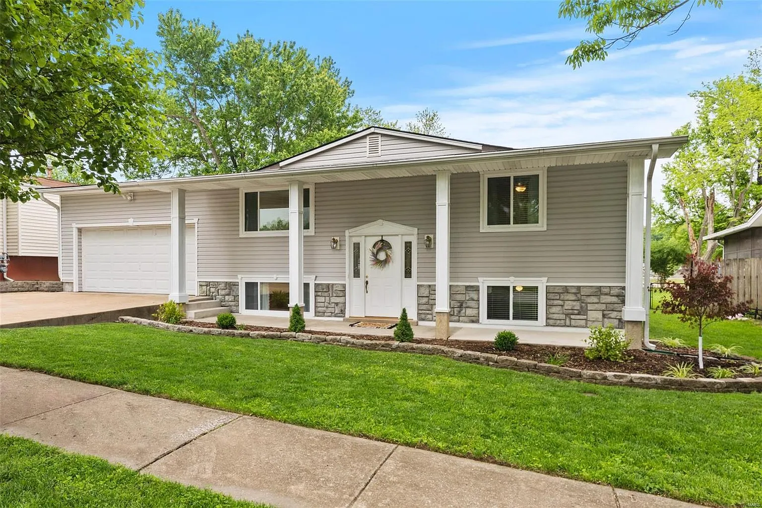 716 Wild Walnut Ln photo 1