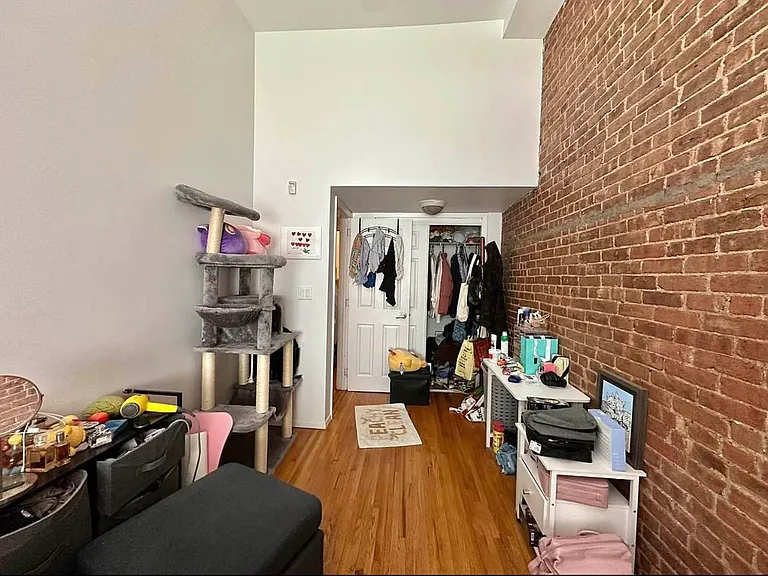 368 W 46th St #1D — Photo 10