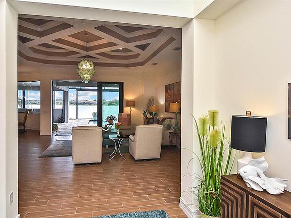 4th image of 316 Maraviya Blvd