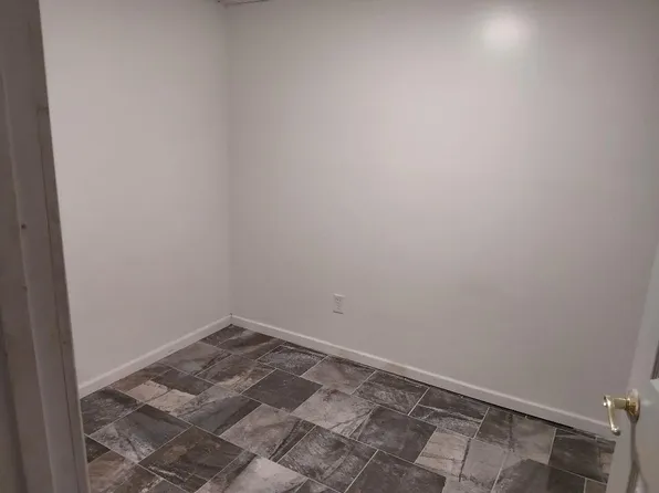 303 S State St #Fb, Knob Noster, MO 65336