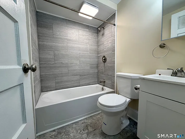 119 West St — Photo 21