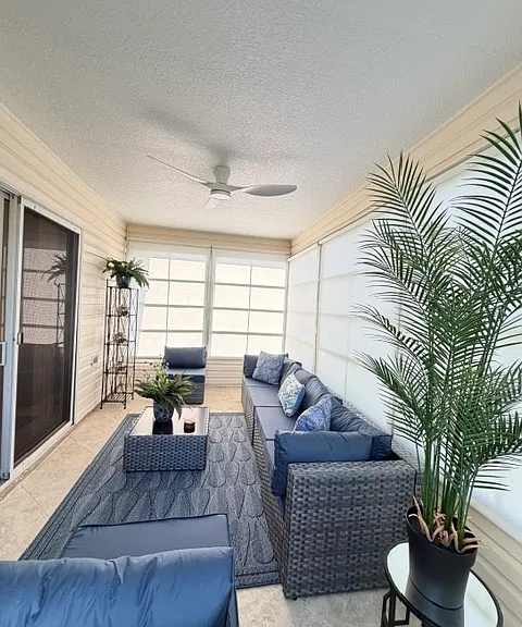 3024 Burbank Ln — Photo 23