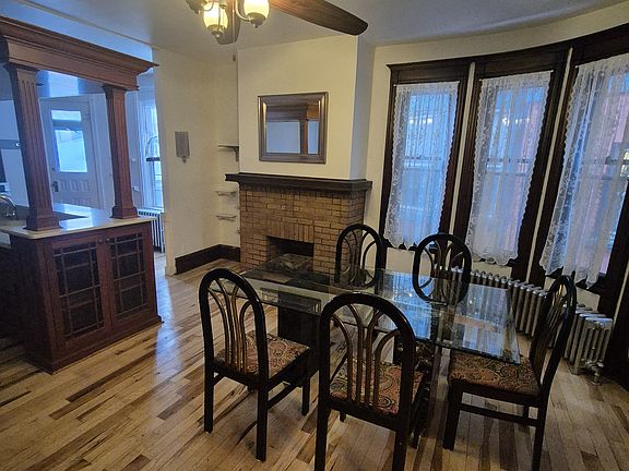 5th image of 392 Porter Ave #1F