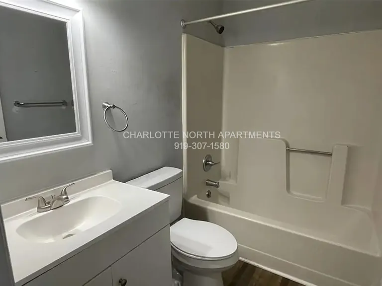 105 N 9th St #105 — Photo 6