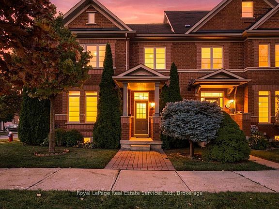 2nd image of 5569 Waterwind Cres
