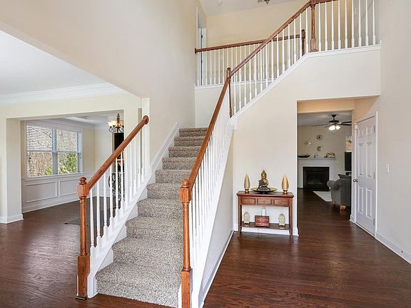 3rd image of 311 Shiloh Manor Dr