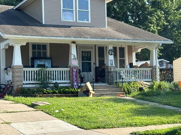 3271 Hitchcock St, Lincoln, NE 68503