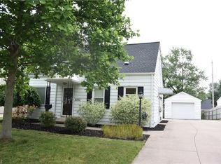 2333 Parkview Dr, Cuyahoga Falls, OH