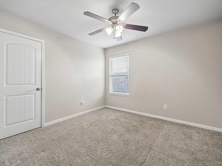29523 Patricias Way — Photo 6