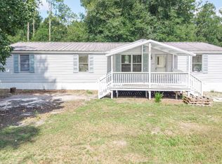 17614 95th Dr, Mc Alpin, FL 32062