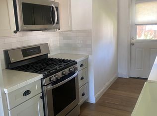 520 Arnold Dr, Gilroy, CA 95020