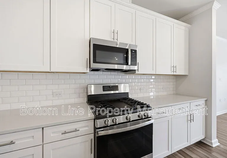 5038 Kota St — Photo 12