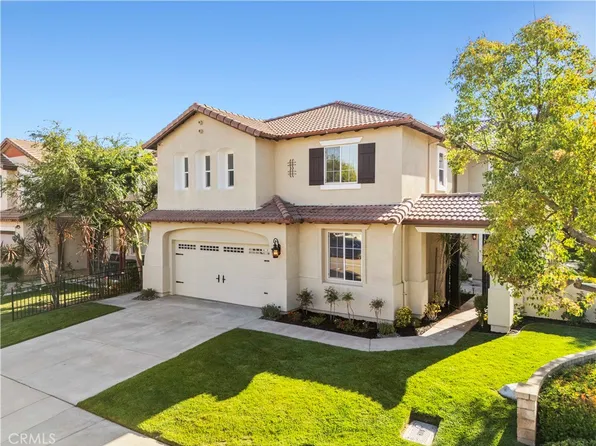 30479 Mallorca Pl, Castaic, CA 91384