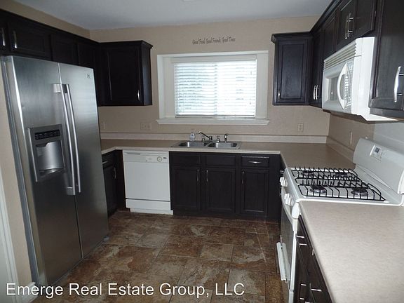 4th image of 1430 Big Bend Dr Unit 9