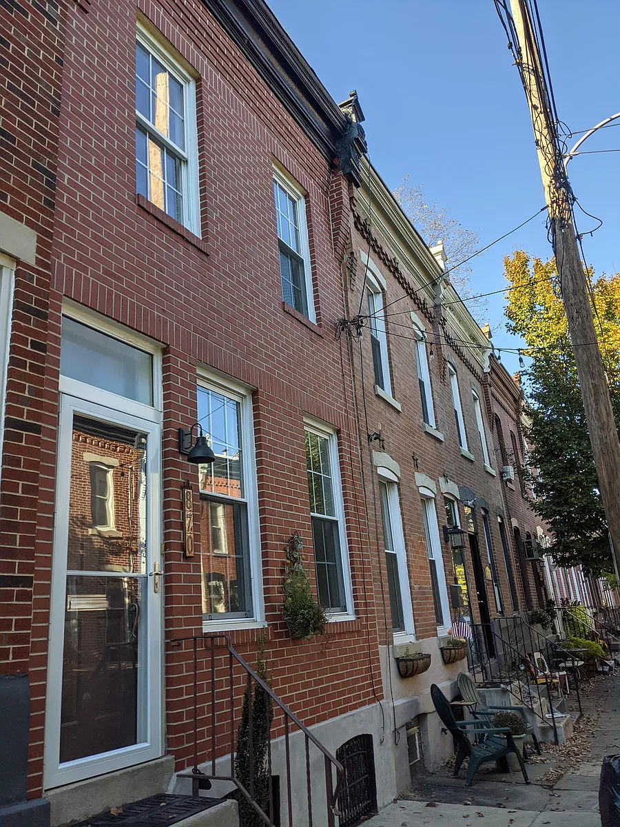 870-n-taylor-st-1 - 870 N Taylor St