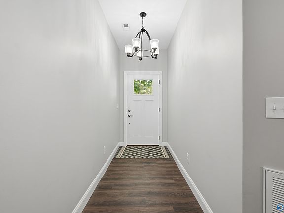 5th image of 57 Britney Ln