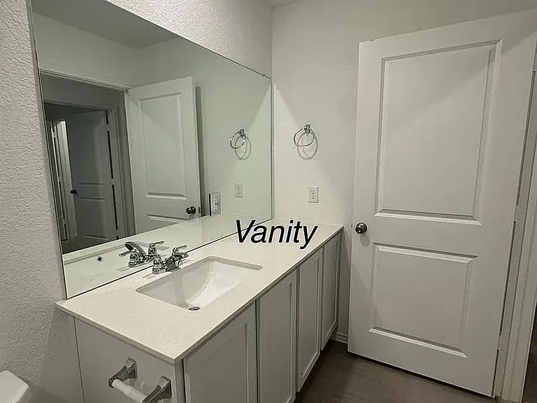 1320 Pickerel St — Photo 17