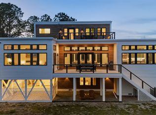 135 Heron Cove Road, Hampstead, NC 28443
