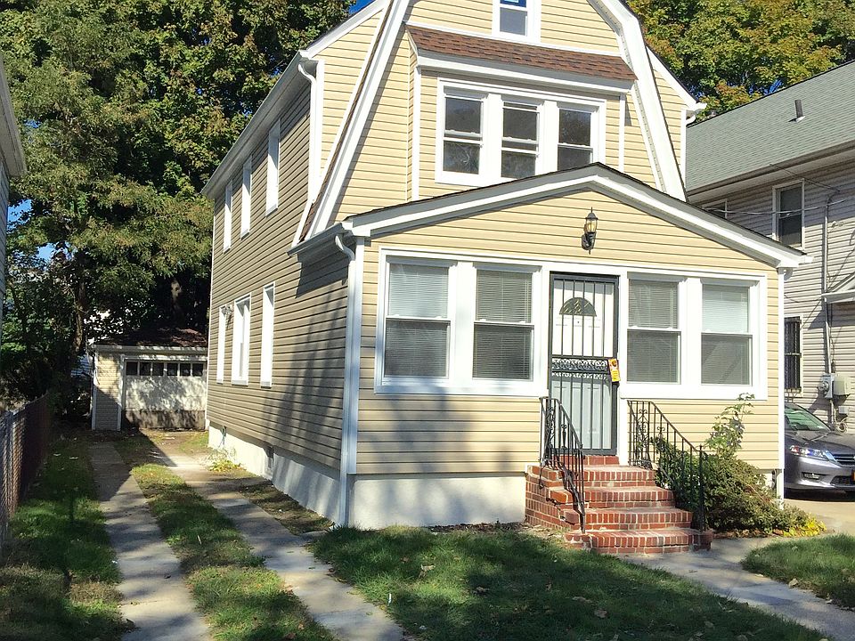 1st image of 20935 Bardwell Ave