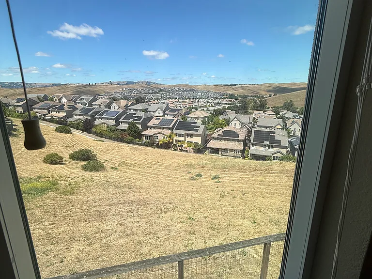 3451 Cydonia Ct — Photo 32
