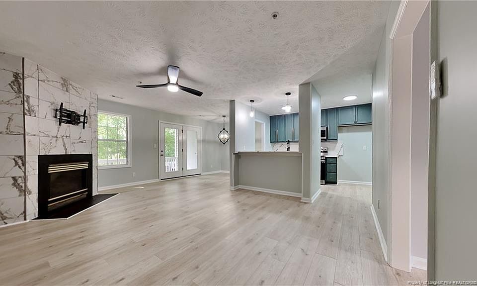 1st image of 333 Waterdown Dr APT 2