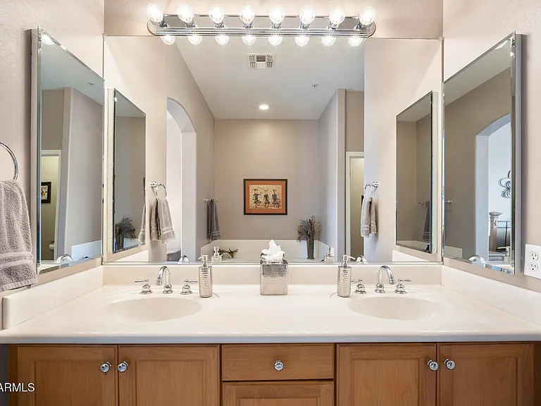 19475 N Grayhawk Dr #1078 — Photo 19
