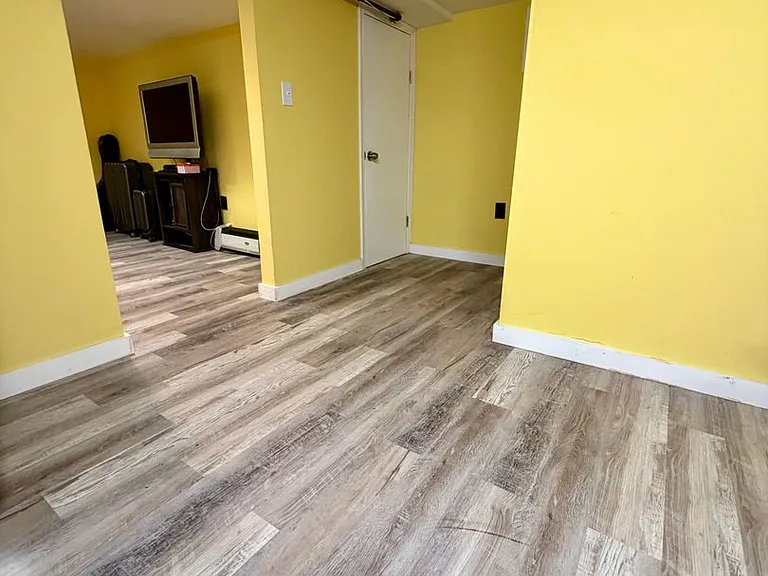 318 Lincoln Ave — Photo 43