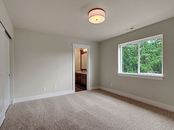 2nd image of 8502 Amber Dr SW