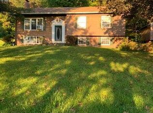1776 Susquehanna Trl, Northumberland, PA 17857