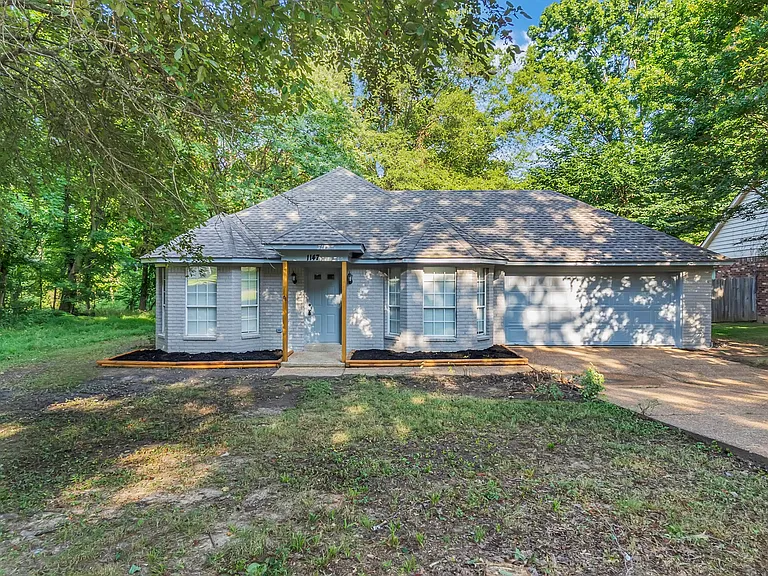 1147 Harpeth Dr — Photo 1