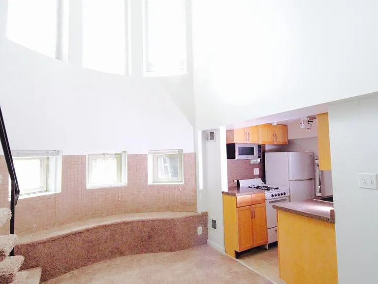 Livingroom Kitchen