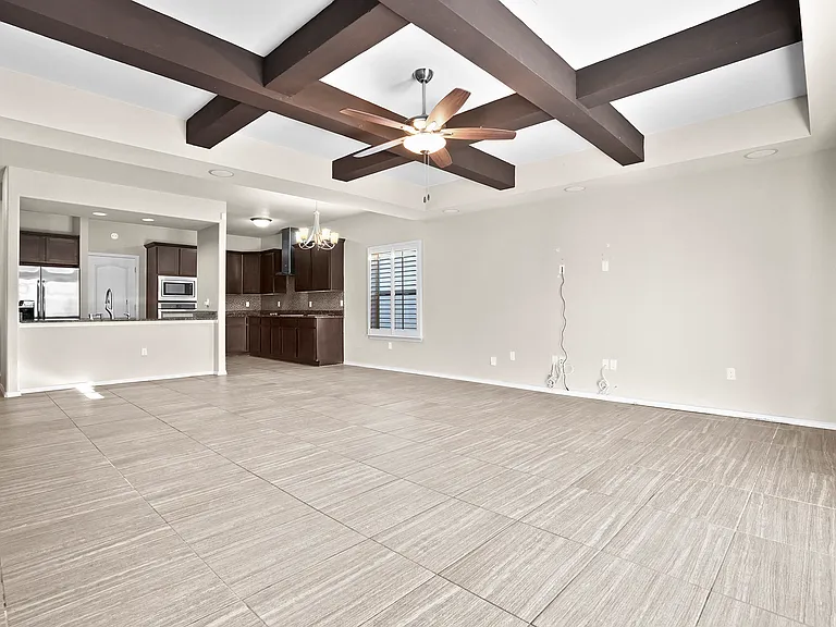 3115 Red Creek Dr — Photo 10