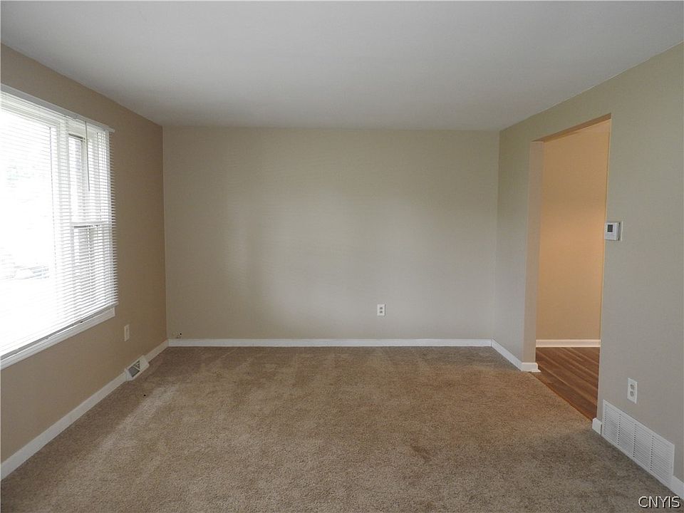 8049 Trina Cir, Clay, NY 13041 Zillow