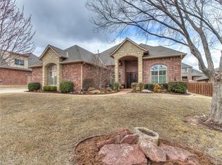 5809 Great Hampden Rd, Edmond, OK 73034