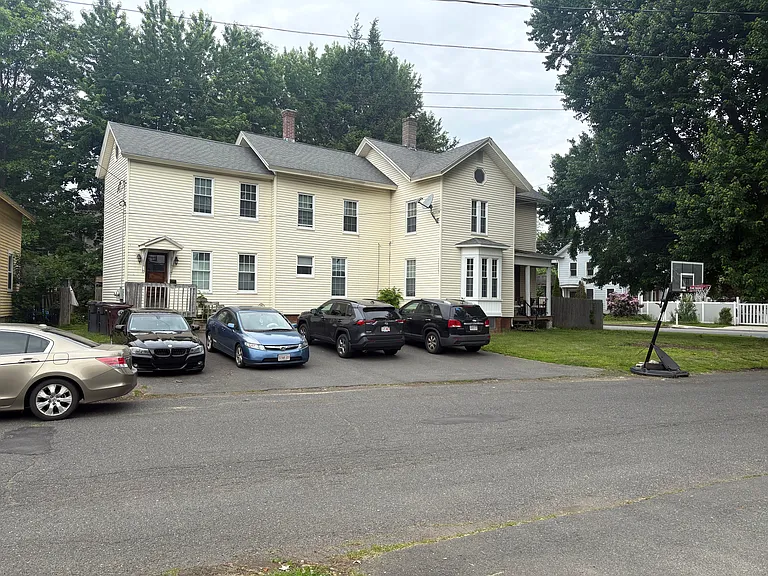97 Union St #2 — Photo 29