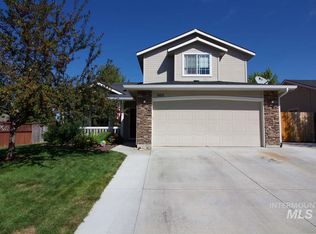 660 E Blue Heron St, Meridian, ID 83642