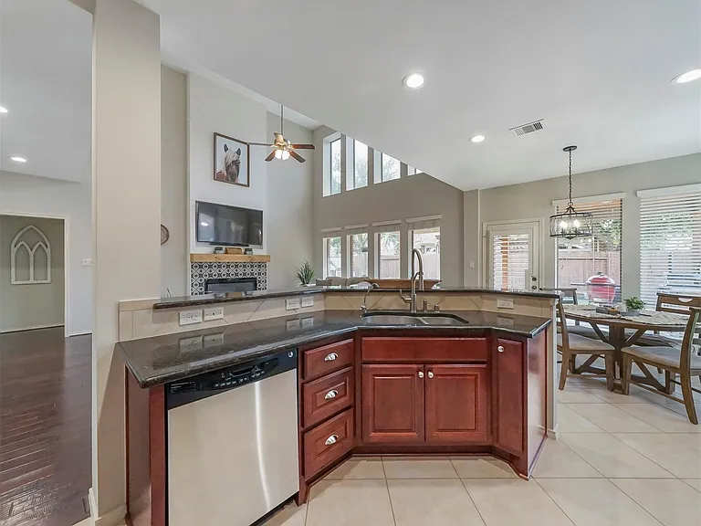 26635 Becker Pines Ln — Photo 9
