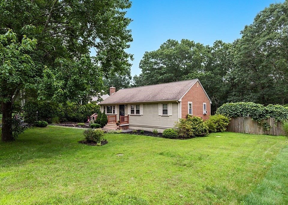 62 Jan Marie Dr, Plymouth, MA 02360 | Zillow