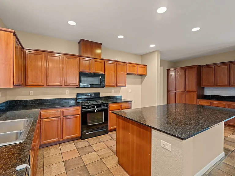 10228 Pedra Do Sol Way — Photo 22