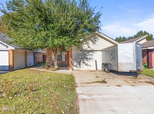113 Hummingbird Ln, Lafayette, LA 70506