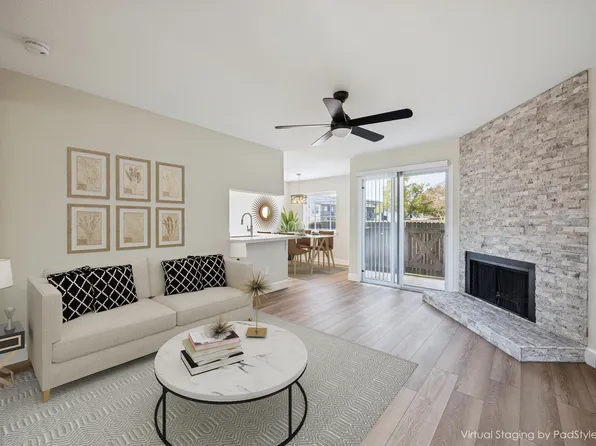 18800 Egret Bay Blvd APT 907, Houston, TX 77058