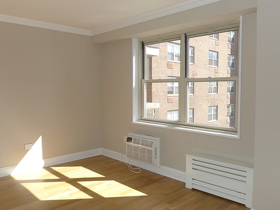 3rd image of 80 N Moore St APT 28K