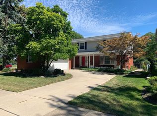 1529 Boxford St, Trenton, MI 48183