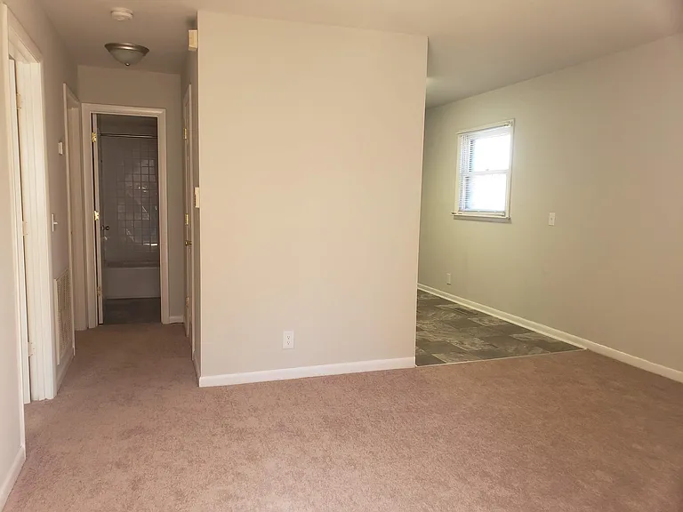 3312B Niagara Dr — Photo 9