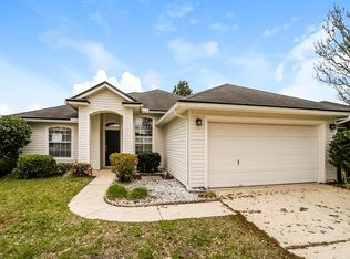 557 Fallen Timbers Dr, Orange Park, FL 32073