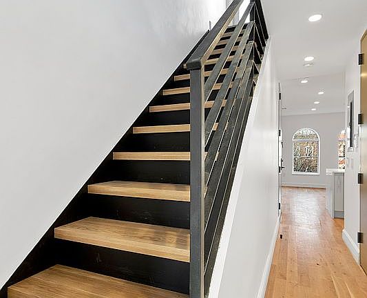 4th image of 608 Saint Marks Ave Unit Penthouse