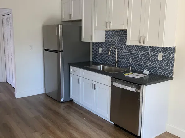 698 Chemeketa Dr, San Jose, CA 95123