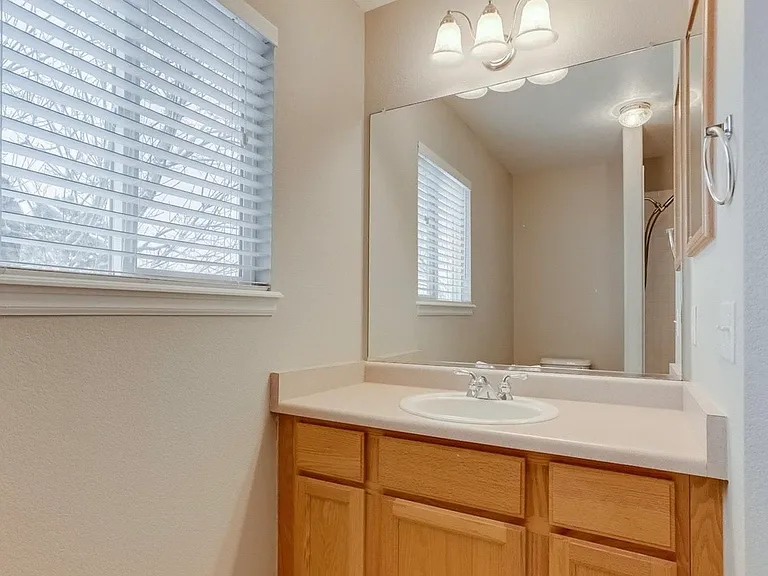1528 Braewood Ave — Photo 41